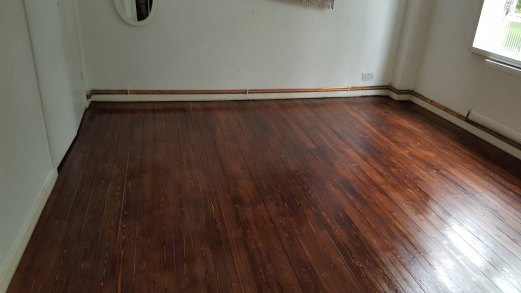 Reliable Floor Sanding in South East London (SE1-SE28) – Fully Insured and Dust-Free