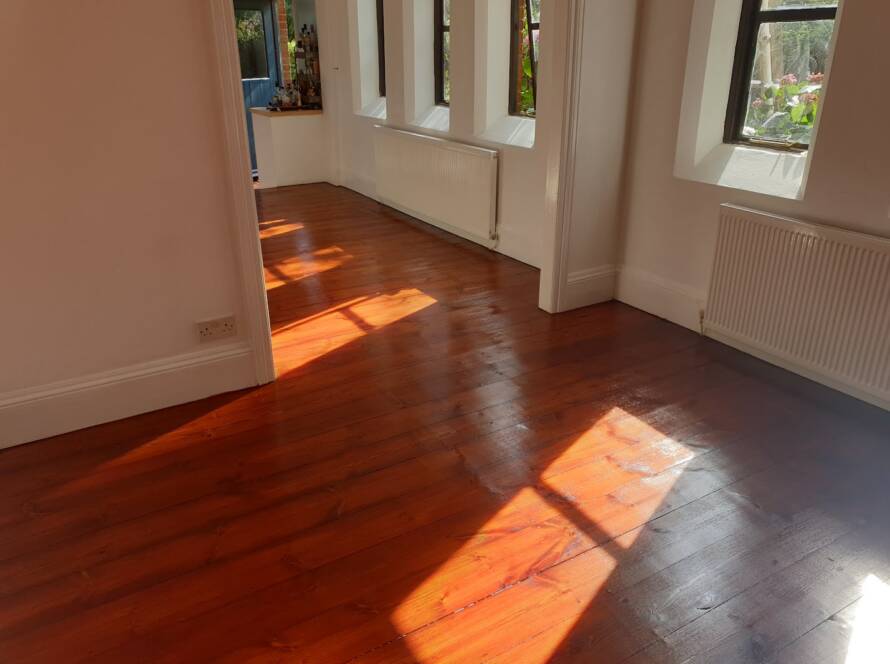 Reliable Floor Sanding in Ramsgate (CT11) – Fully Insured and Dust-Free