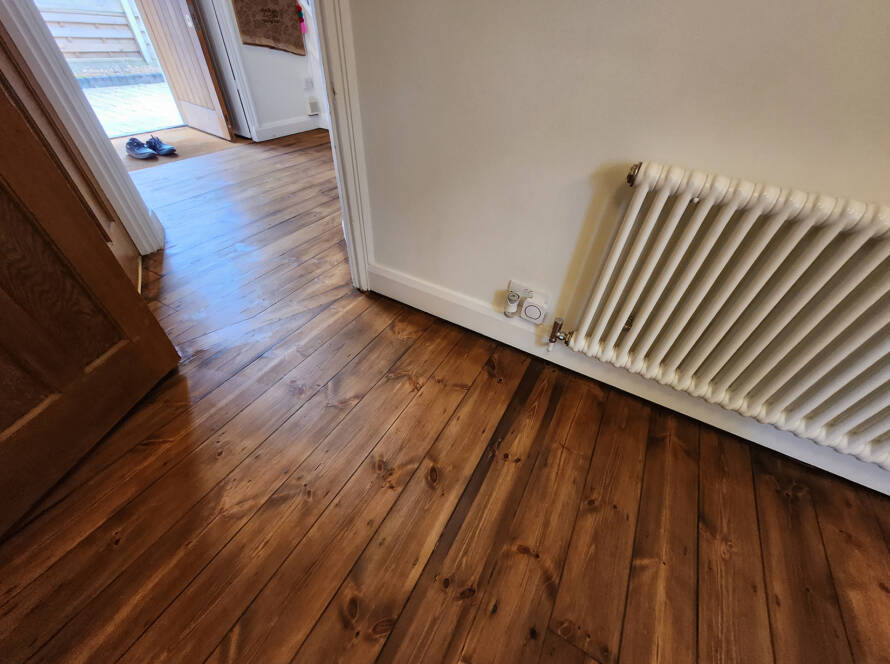 Reliable Floor Sanding in Lewisham (SE13, SE14, SE4, SE6) – Fully Insured and Dust-Free