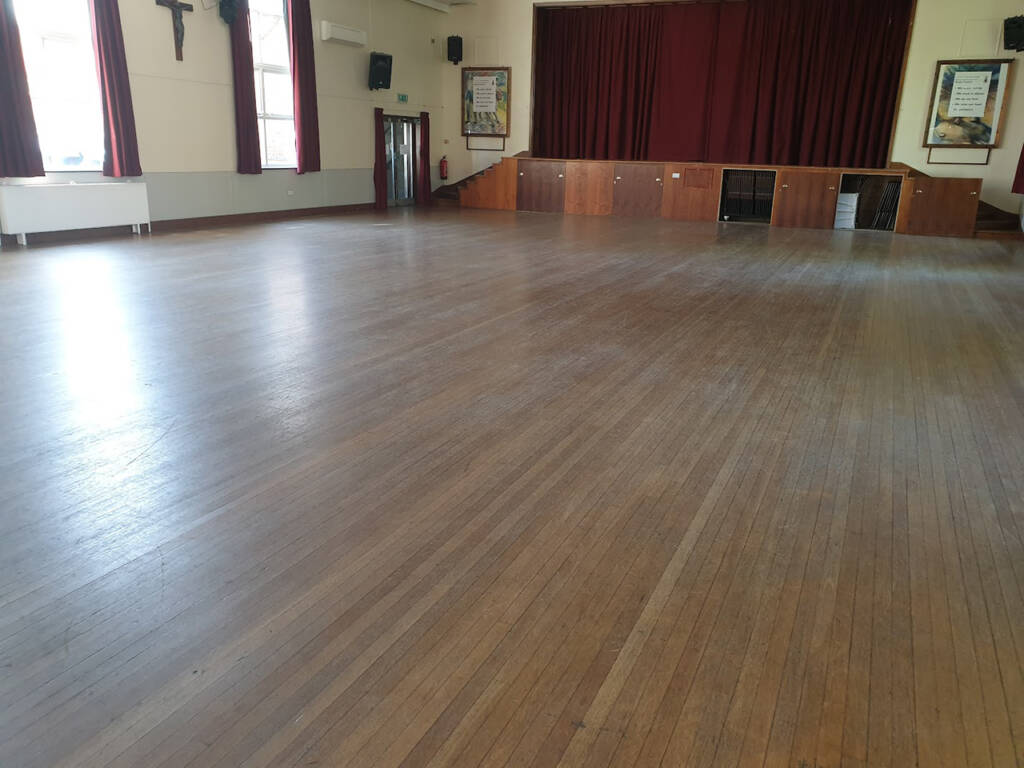 Reliable Floor Sanding in Edgware (HA8) – Fully Insured and Dust-Free