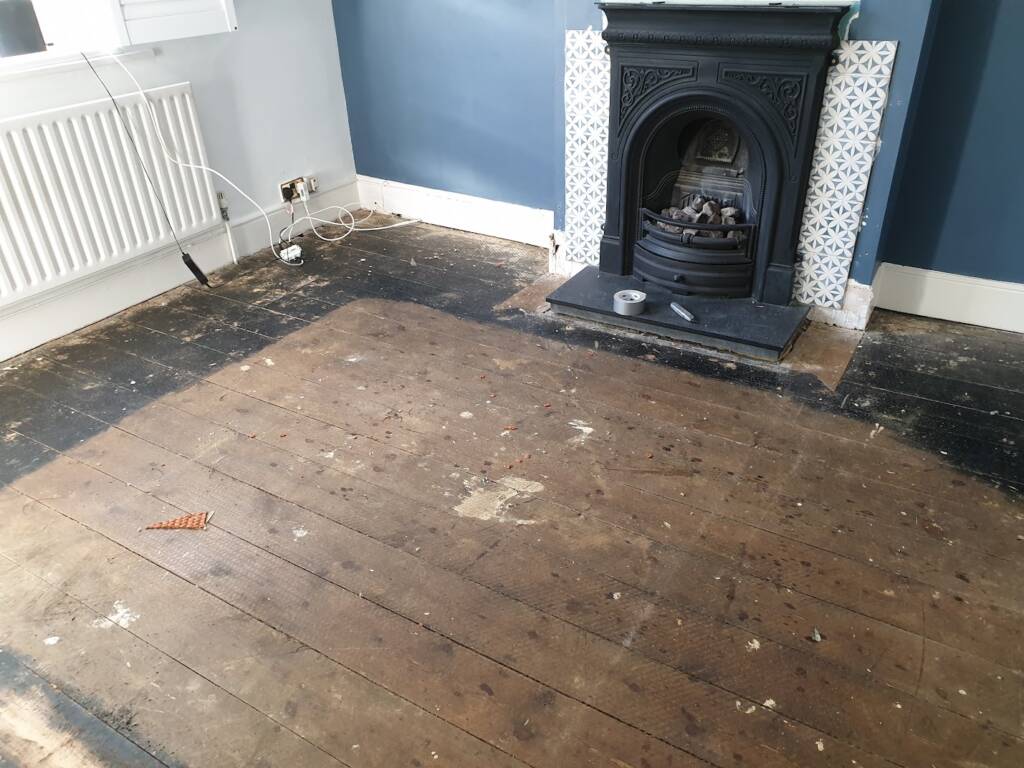 Reliable Floor Sanding in Guildford (GU1, GU2) – Fully Insured and Dust-Free