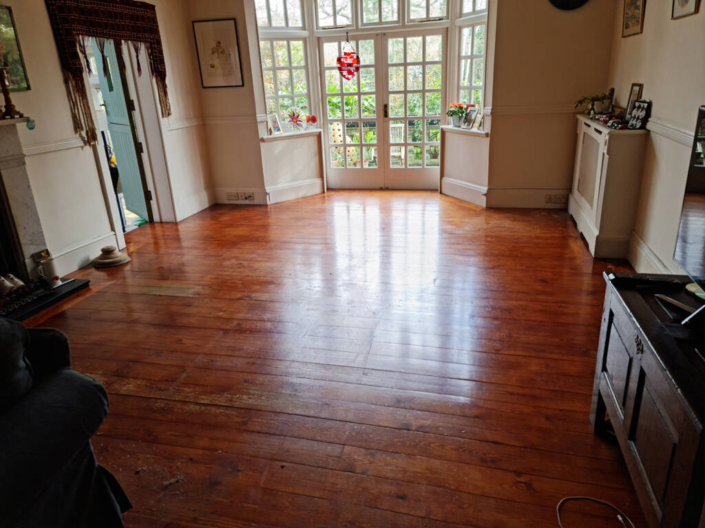 Reliable Floor Sanding in Kingston (KT1, KT2) – Fully Insured and Dust-Free